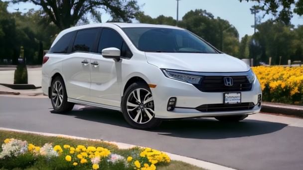 Honda Odyssey Touring, 2023, Regular (87), automatic, 8 seats