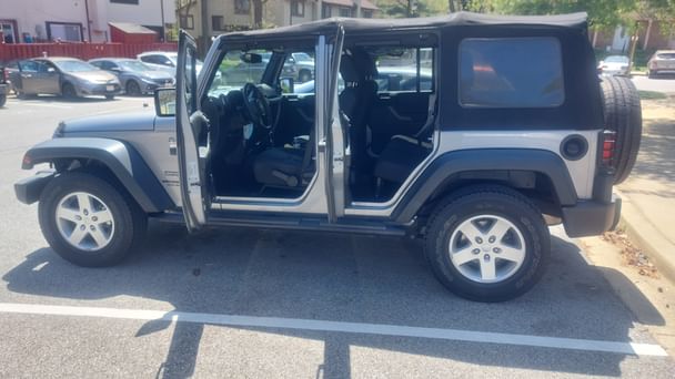 Jeep Wrangler Unlimited Sport with Air conditioning
