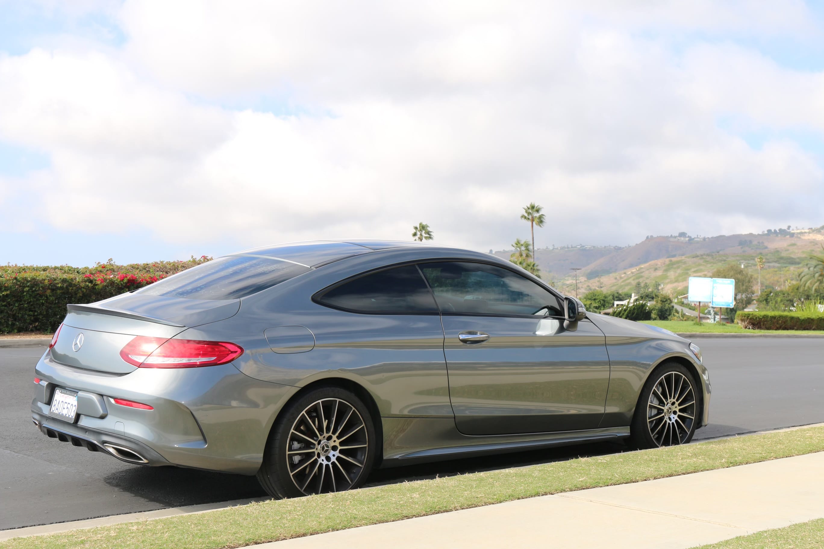 Mercedes-Benz C-Class 300 with Bluetooth audio
