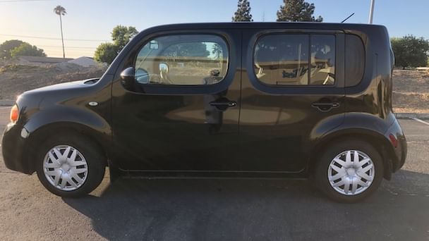 Nissan Cube with Audio / iPod input