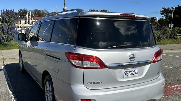 Nissan Quest