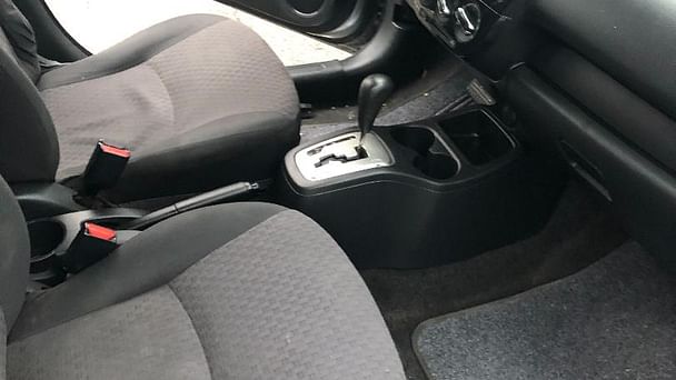 Mitsubishi Mirage ES