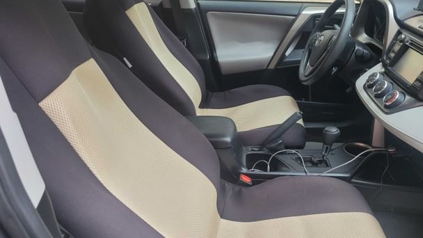 Toyota RAV4 LE with Bluetooth audio