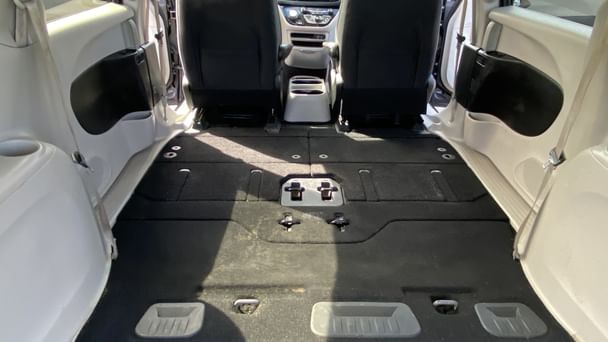 Chrysler Pacifica Touring with Cruise control