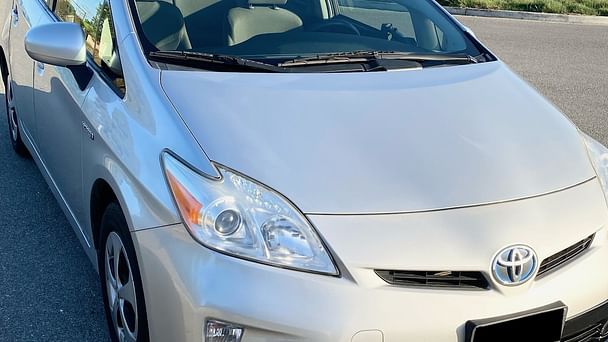 Toyota Prius Hybrid with Air conditioning