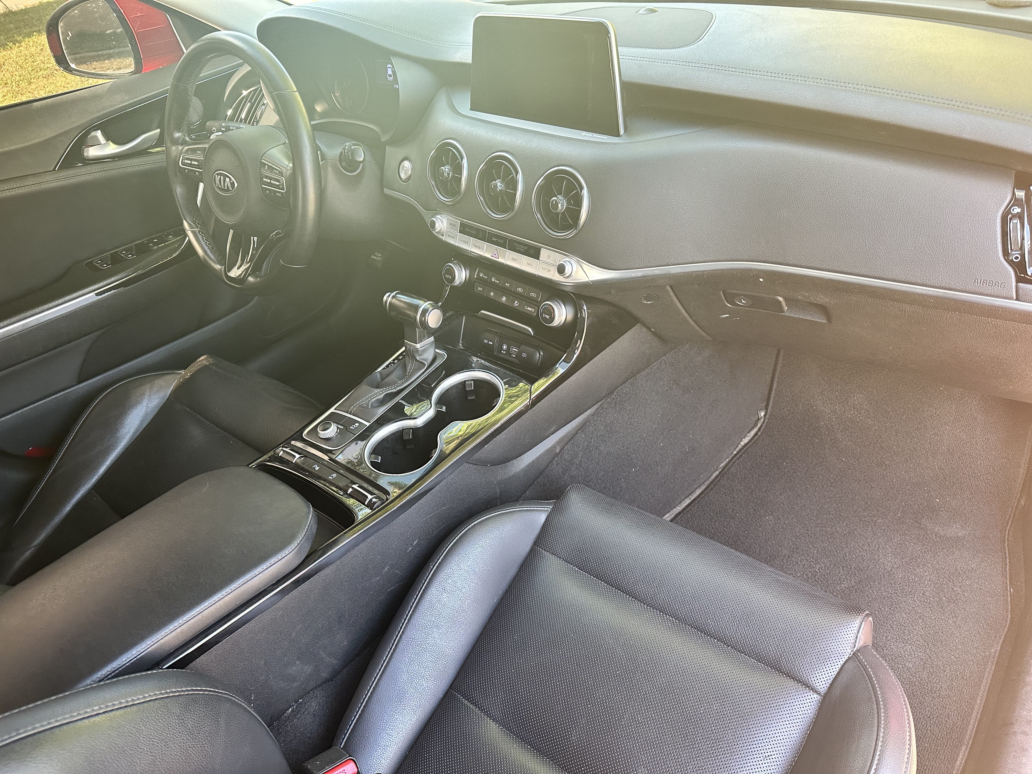 Kia Stinger with Android Auto