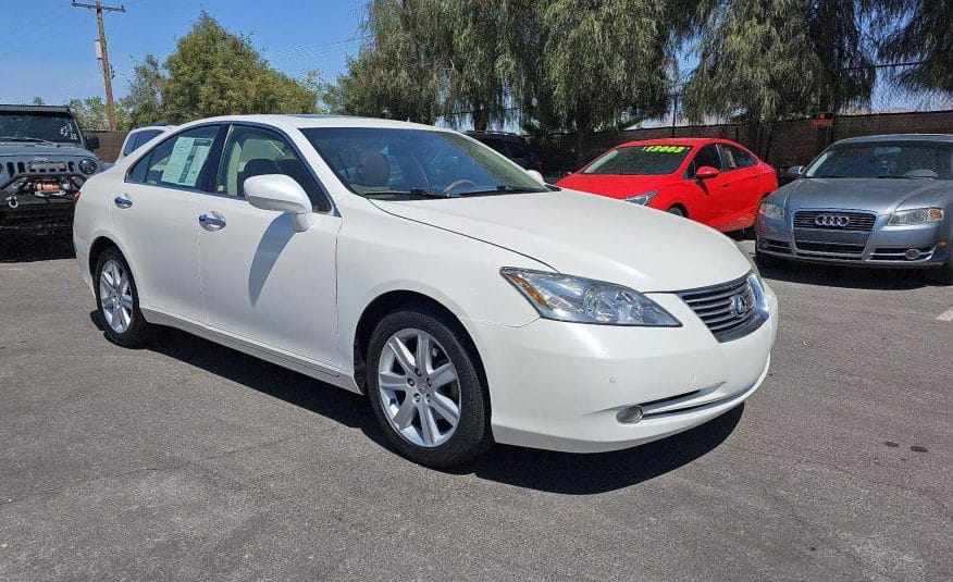 Lexus ES 350 with GPS