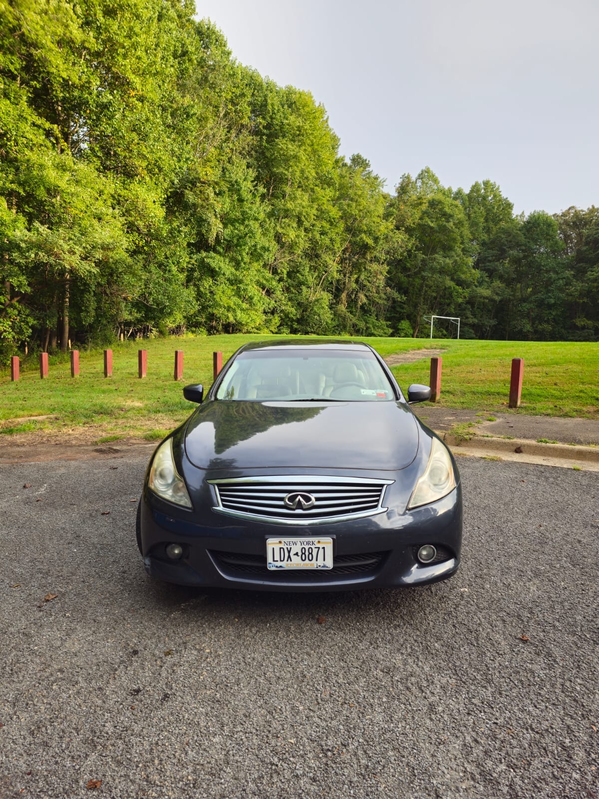 Infiniti G37 Sedan with GPS