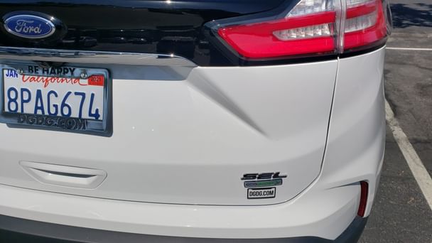 Ford Edge SEL with Cruise control