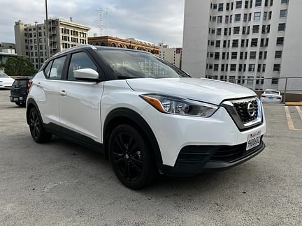 Nissan Kicks car