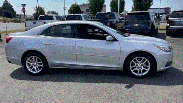 Chevrolet Malibu LT with Audio / iPod input