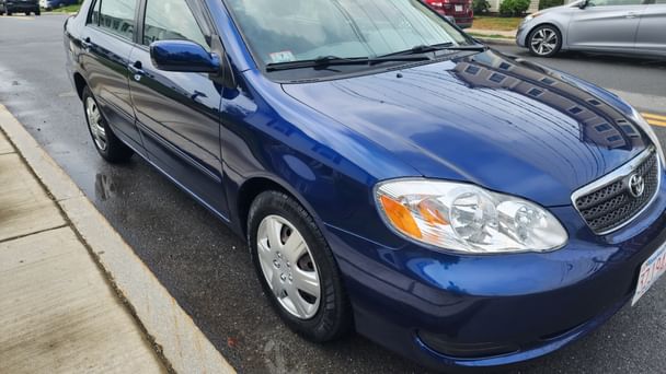 Toyota Corolla LE with Air conditioning