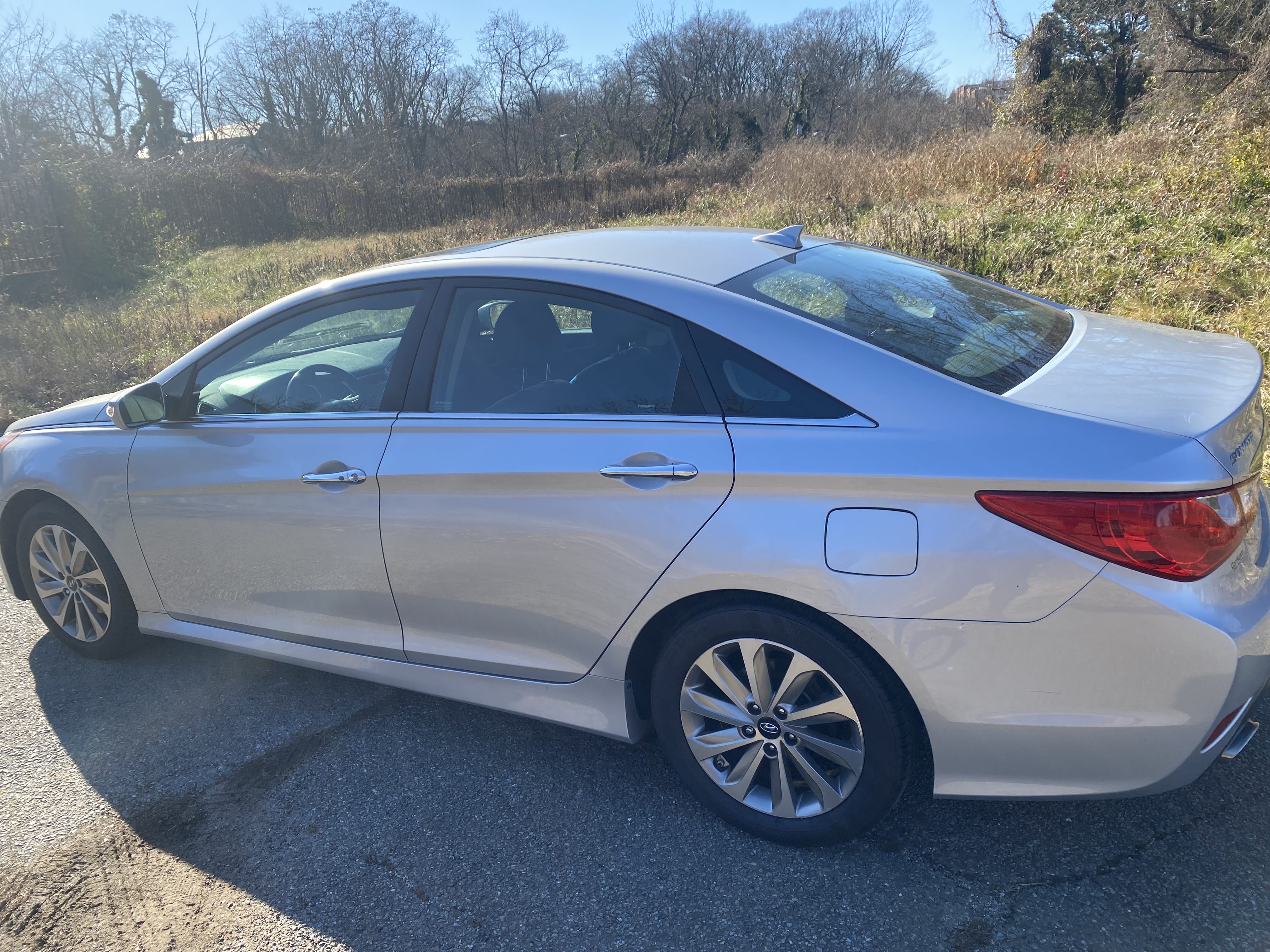 Hyundai Sonata 2.0t with Cruise control