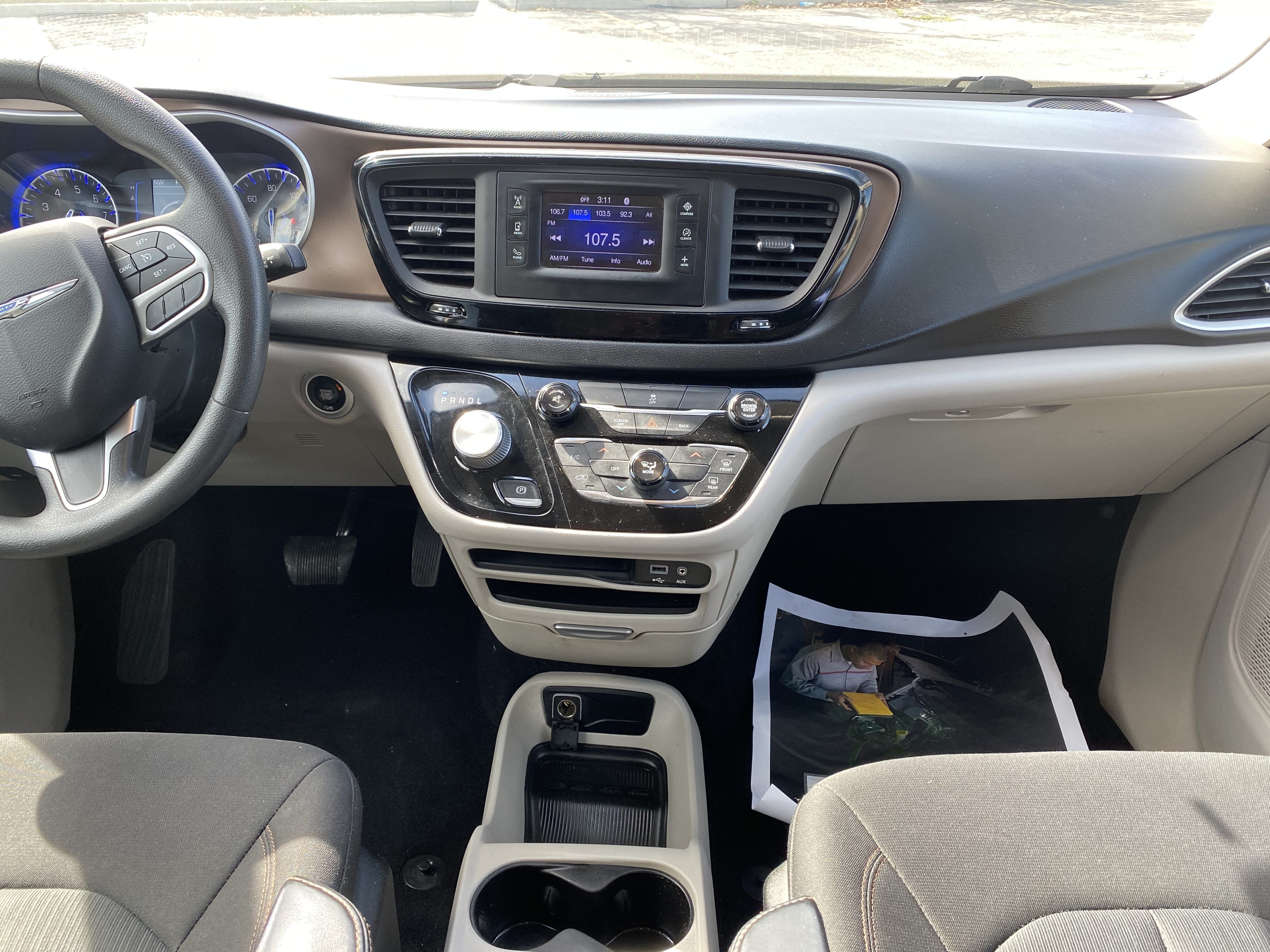 Chrysler Pacifica Touring with Cruise control