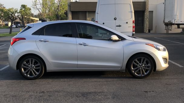 Hyundai Elantra GT with Audio / iPod input