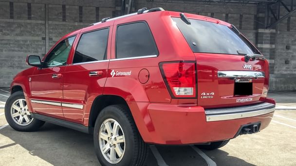 Jeep Grand Cherokee with GPS