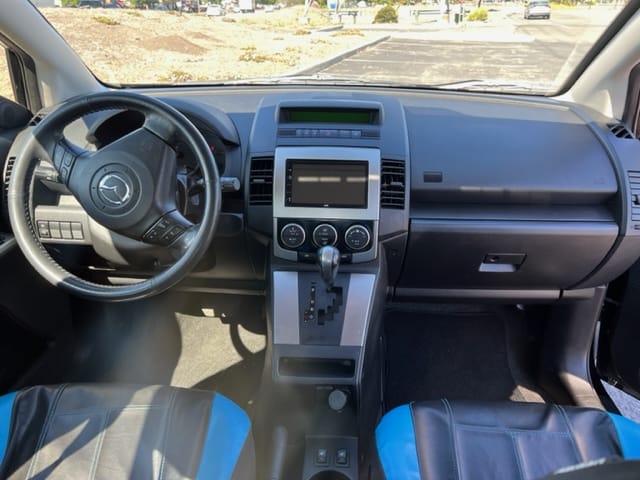 Mazda 5