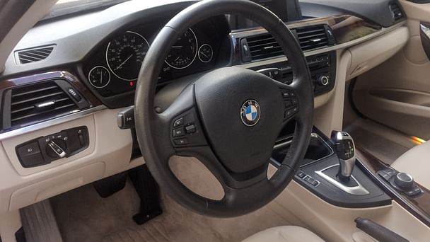 BMW 3 Series 328I