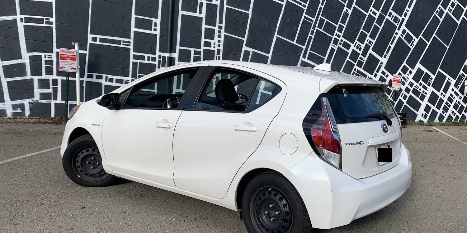 Toyota Prius Hybrid with Bluetooth audio