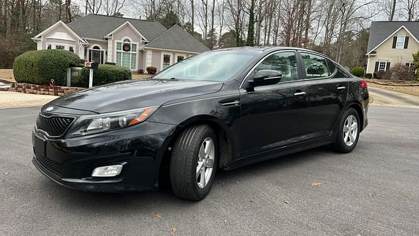 Kia Optima with Air conditioning