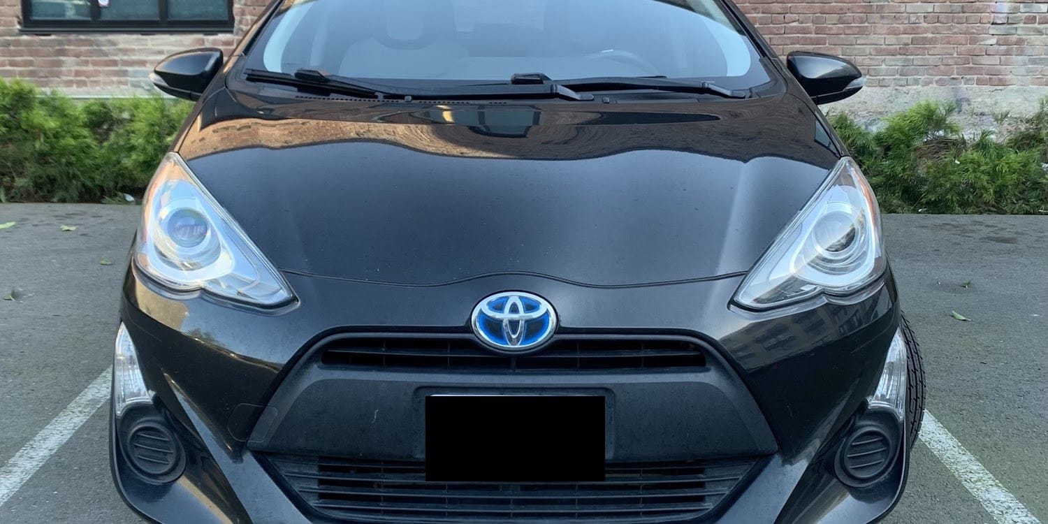 Toyota Prius Hybrid with Bluetooth audio