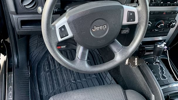 Jeep Commander