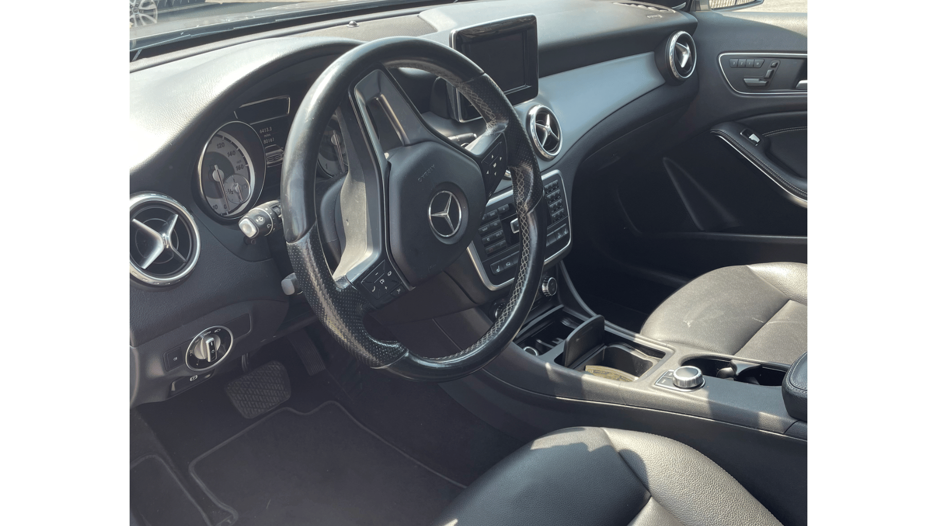 Mercedes-Benz GLA 250 with Cruise control