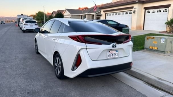 Toyota Prius Hybrid with GPS