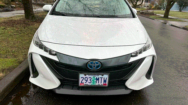 Toyota Prius Hybrid with GPS