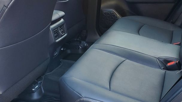 Toyota RAV4 XLE with Audio / iPod input