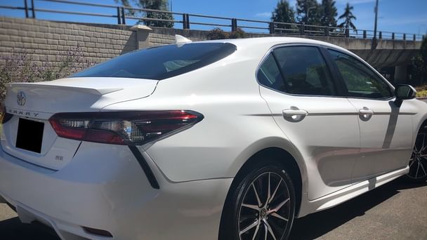 Toyota Camry SE with Cruise control