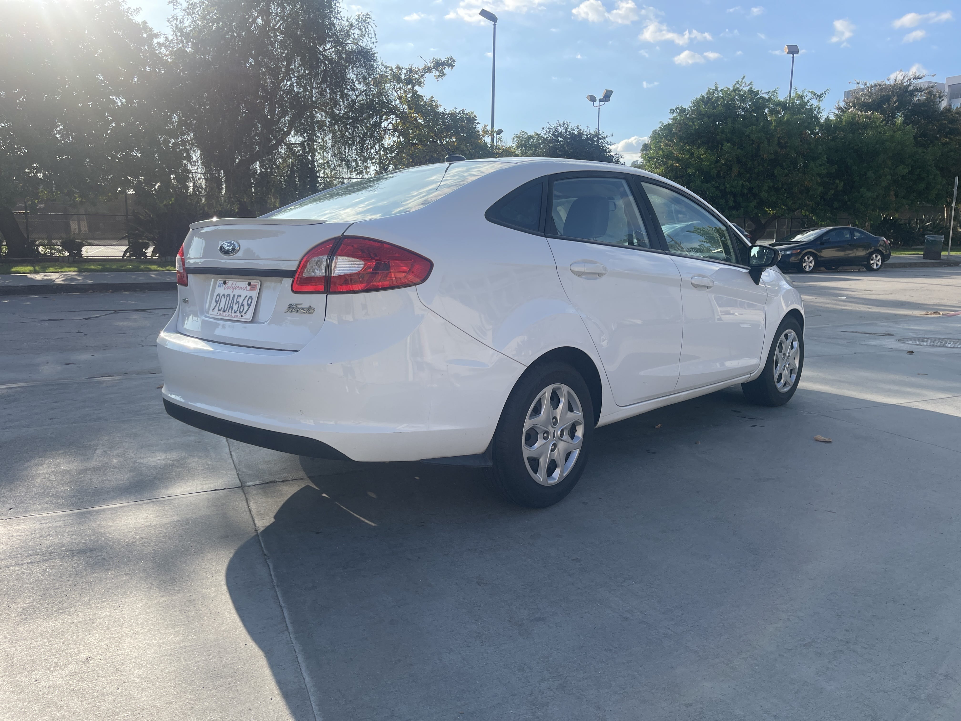 Ford Fiesta SE with Air conditioning